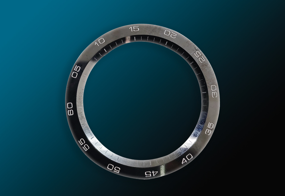 Ceramic smartwatch bezel